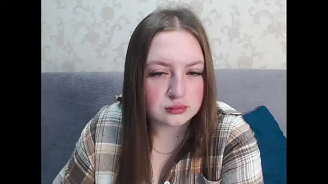 GirlPlayer online show from 11-25-25, 01:27