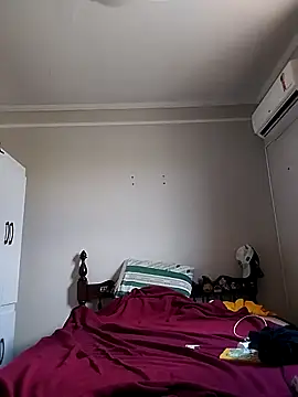 LUcyf3RmAl3696 online show from 12-03-25, 03:54