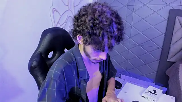 Snapshot of JojoBraando chatting on 01-13-26, 07:24 JojoBraando online show from 01-13-26, 07:24