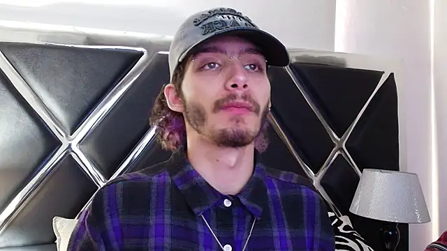 Snapshot of JojoBraando chatting on 01-14-26, 01:50 JojoBraando online show from 01-14-26, 01:50