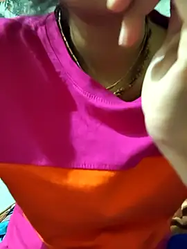 Snapshot of Pretty_Kavya chatting on 11-22-25, 03:22 Pretty Kavya online show from 11-22-25, 03:22