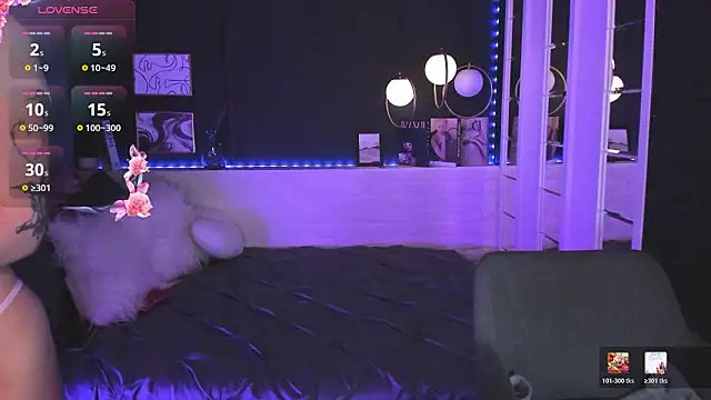 Snapshot of MarquiseMuse chatting on 03-15-26, 05:35 MarquiseMuse online show from 03-15-26, 05:35