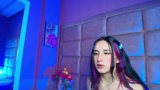 CharlotteStuart online show from 02-27-26, 04:01