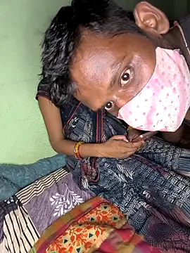 Laxmidevi000 online show from 04-26-26, 04:48