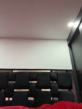 Snapshot of _scarleth_lux chatting on 12-03-25, 08:29 scarleth lux online show from 12-03-25, 08:29