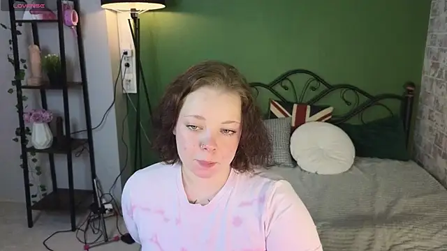 Vlada vv online show from 07-17-26, 04:19