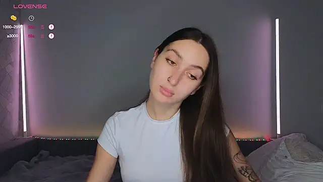 KikkyMi online show from 11-26-25, 08:10