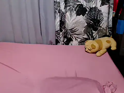 Snapshot of lovelyxmorena chatting on 12-03-25, 12:14 lovelyxmorena online show from 12-03-25, 12:14