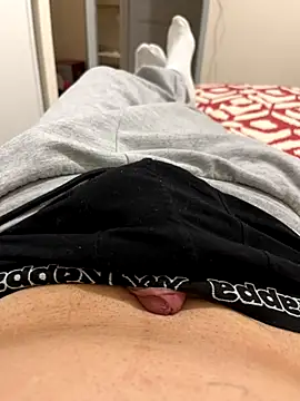 Snapshot of Lothentik chatting on 12-01-25, 05:29 Lothentik online show from 12-01-25, 05:29