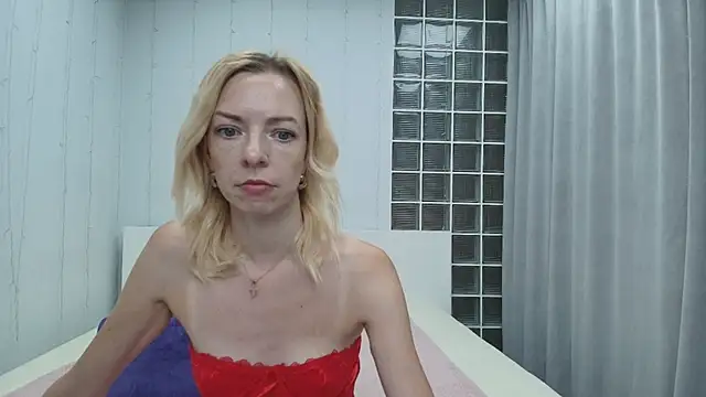 Brightly Heizer online show from 06-18-26, 12:22