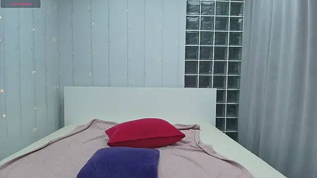 Brightly Heizer online show from 07-28-26, 12:40