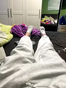 boy88fun online show from 12-04-25, 08:56