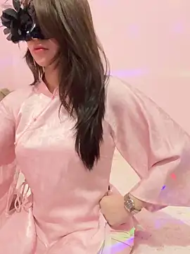 Queen-of-Love online show from 02-17-26, 10:45