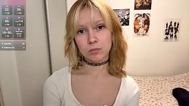 ElfriedaZwack online show from 05-26-26, 08:16