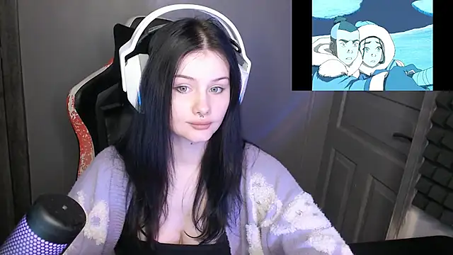 Moon raven online show from 12-03-25, 05:11