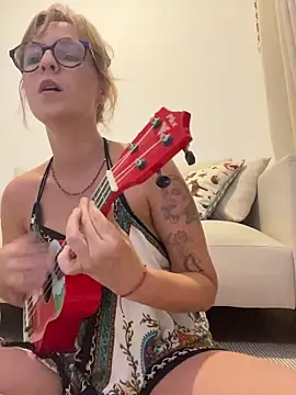 Snapshot of KnotBabe chatting on 02-15-26, 11:56 KnotBabe online show from 02-15-26, 11:56