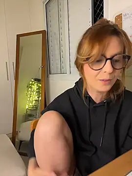 Snapshot of KnotBabe chatting on 07-07-26, 01:30 KnotBabe online show from 07-07-26, 01:30
