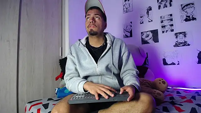 Snapshot of Henry_villa23 chatting on 01-14-26, 06:08 Henry villa23 online show from 01-14-26, 06:08