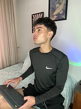 Snapshot of Jayce__Arcan chatting on 11-22-25, 10:09 Jayce Arcan online show from 11-22-25, 10:09