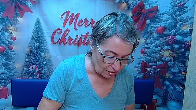 Snapshot of OlgaLuck chatting on 01-15-26, 06:18 OlgaLuck online show from 01-15-26, 06:18