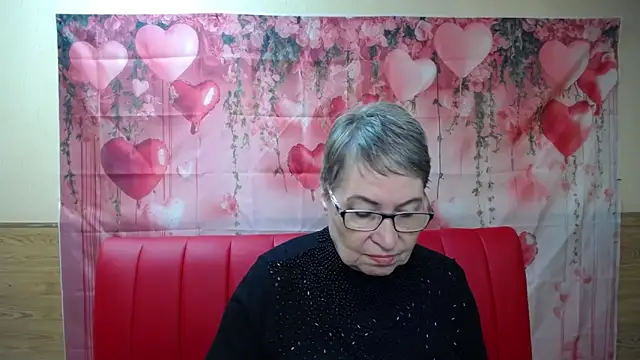 Snapshot of OlgaLuck chatting on 02-04-26, 06:30 OlgaLuck online show from 02-04-26, 06:30