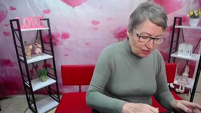 Snapshot of OlgaLuck chatting on 03-11-26, 06:08 OlgaLuck online show from 03-11-26, 06:08