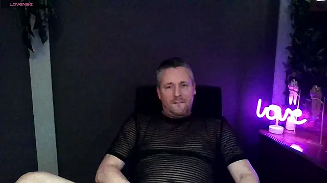 Hunter Fl online show from 11-25-25, 05:13