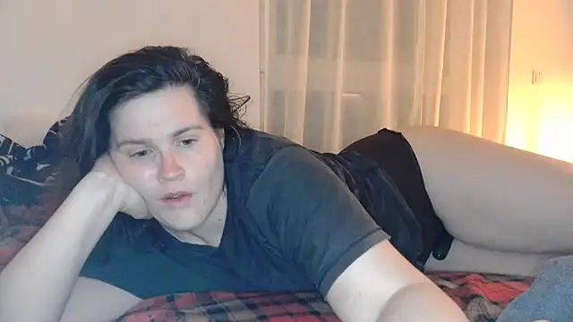 Snapshot of ada_in_europe chatting on 12-19-25, 04:58 ada in europe online show from 12-19-25, 04:58