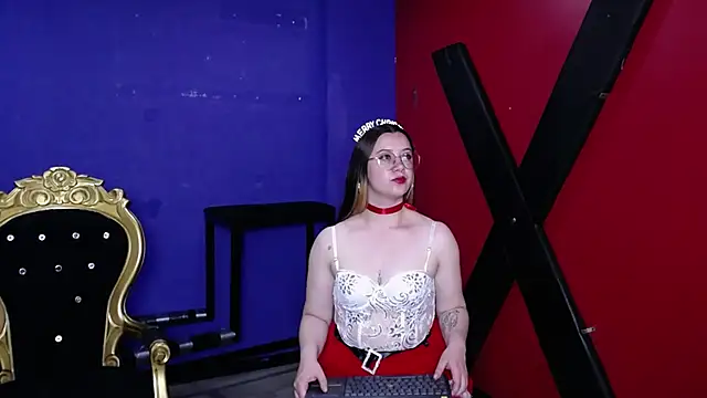 Snapshot of Alaiia___ chatting on 11-29-25, 12:57 Alaiia online show from 11-29-25, 12:57