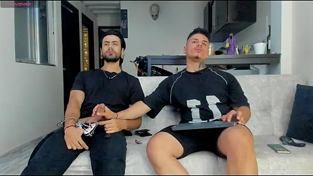 heteros curious online show from 11-26-25, 03:02