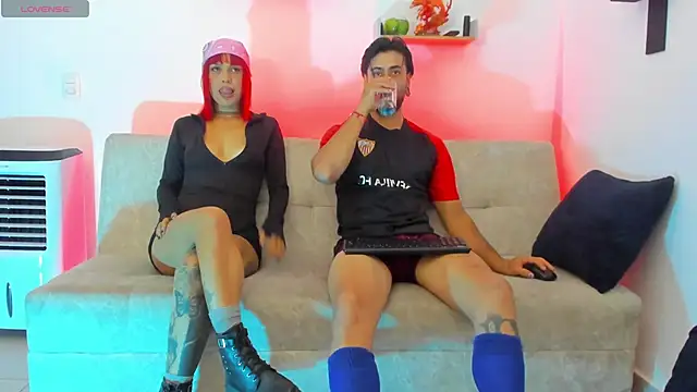 heteros curious online show from 04-26-26, 12:30