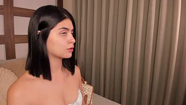 SarhaVega online show from 02-22-26, 02:04