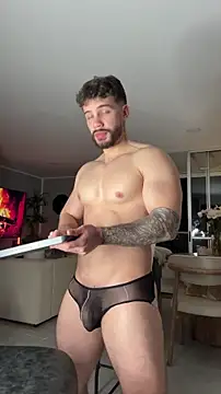 Valenthino Salvatore online show from 03-06-26, 03:14