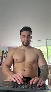 Valenthino Salvatore online show from 04-29-26, 06:14