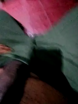 Snapshot of lovedbo chatting on 11-23-25, 04:29 lovedbo online show from 11-23-25, 04:29