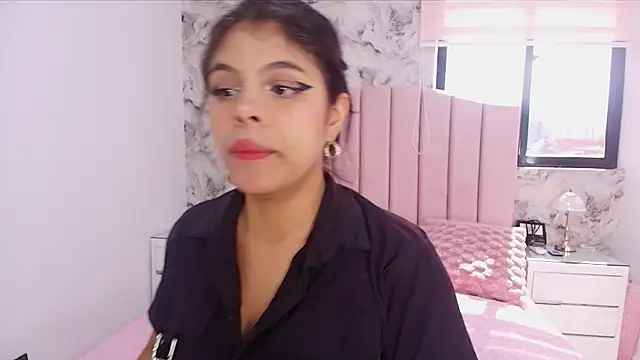 Snapshot of katsumi_yan chatting on 12-22-25, 07:00 katsumi yan online show from 12-22-25, 07:00