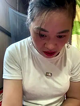 hotel222 online show from 11-25-25, 04:12