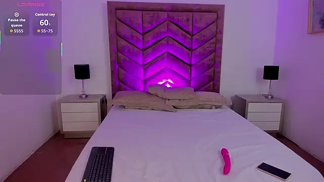 CleoColliva  online show from 02-07-26, 03:10