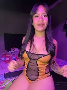 GiiaaFox online show from 12-02-25, 06:03