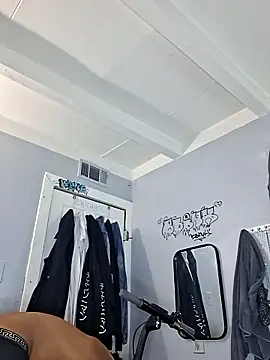 Snapshot of MTheRealrDLlongCrippler chatting on 03-14-26, 05:02 MTheRealrDLlongCrippler online show from 03-14-26, 05:02