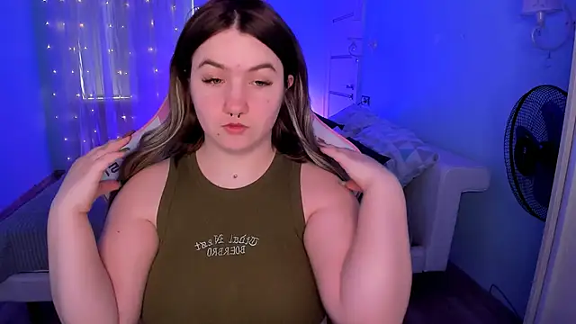 lovelyy julia online show from 02-21-26, 05:19