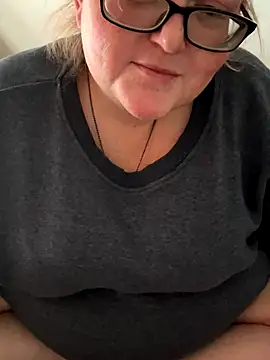 Snapshot of MsC6969 chatting on 11-29-25, 06:44 MsC6969 online show from 11-29-25, 06:44