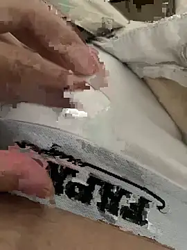 boyyyy2k1 online show from 11-24-25, 05:40