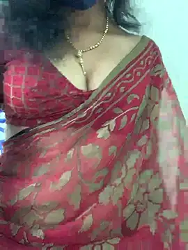 Snapshot of honeygirl6996 chatting on 06-19-26, 07:01 honeygirl6996 online show from 06-19-26, 07:01