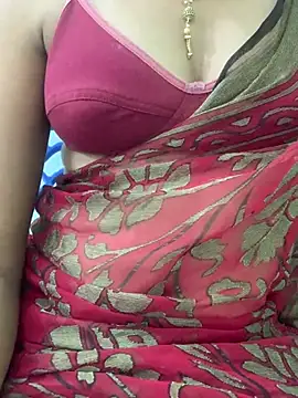 Snapshot of honeygirl6996 chatting on 07-25-26, 06:55 honeygirl6996 online show from 07-25-26, 06:55