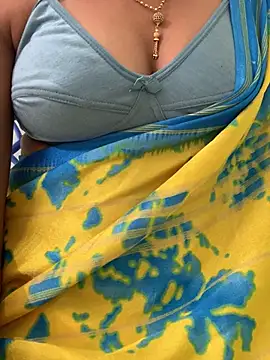 Snapshot of honeygirl6996 chatting on 08-01-26, 06:45 honeygirl6996 online show from 08-01-26, 06:45