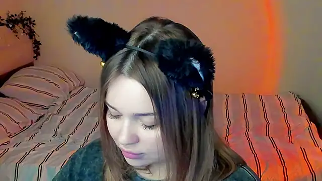Lilovila online show from 06-12-26, 06:07