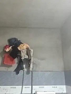 Snapshot of lynae-0 chatting on 11-29-25, 01:03 lynae-0 online show from 11-29-25, 01:03