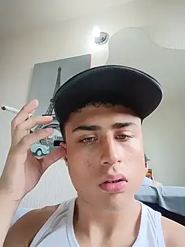 Cute eliot online show from 11-27-25, 07:27