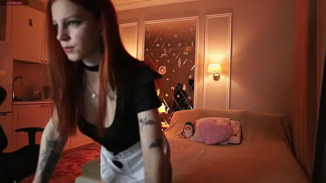 Snapshot of _alice_meyss_ chatting on 01-15-26, 11:30 alice meyss online show from 01-15-26, 11:30